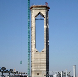 Construction of the PS-10 Solar Tower